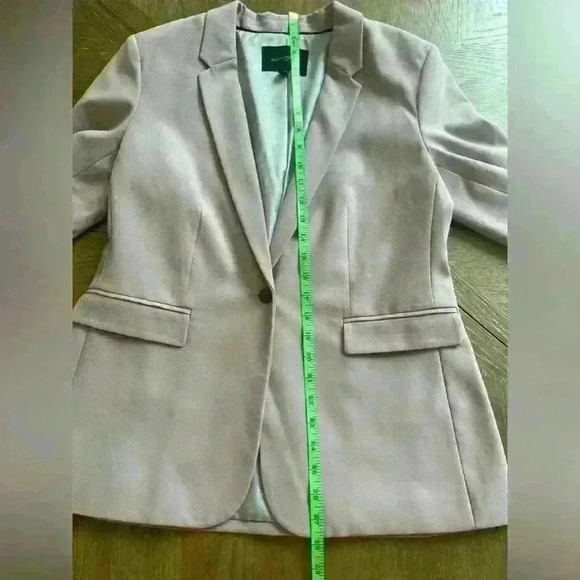 Banana Republic Women’s Tie Cuff Blazer Size 10 - Picture 7 of 8